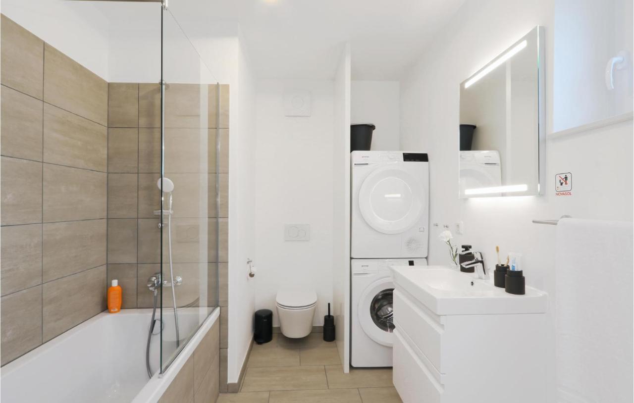 Cozy Apartment In Lembruch-Duemmer See With Wifi Exterior foto